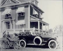 photograph; MacNaught History Centre and Archives, Acc. 020.93