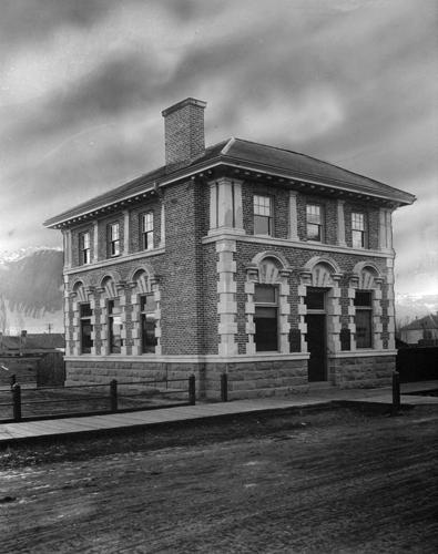 Oblique view