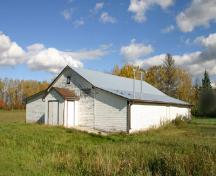 Primary elevations, from the west, of Makaroff Hall, Makaroff, 2007; Historic Resources Branch, Manitoba Culture, Heritage, Tourism and Sport, 2007