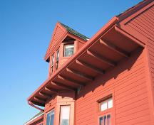 Detail view of the dormer and brackets of the former Miami Northern Pacific and Manitoba Railway Station, Miami, 2009; Historic Resources Branch, Manitoba Culture, Heritage, Tourism and Sport, 2009