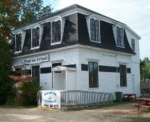 The Paradise School, Paradise, N.S., southwest elevation, 2009.; Heritage Division, NS Dept. of Tourism, Culture and Heritage, 2009