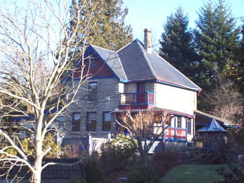 View of front and side façades, 2009