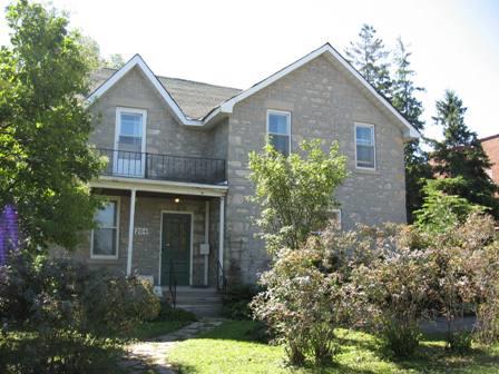 Facade, 204 College Avenue West, 2008