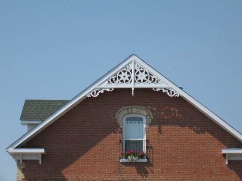 Detailed view, Howard Eaton Confectionary, 2008