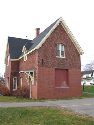 Elevation facing the original site of the railroad