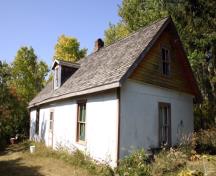 Façades principales - du sud-est de la maison Chastko, région de Sandy Lake, 2007; Historic Resources Branch, Manitoba Culture, Heritage and Tourism, 2007