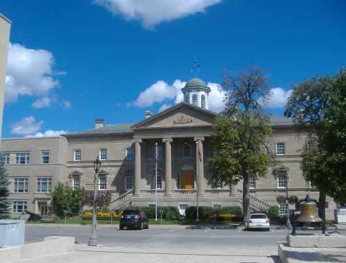 Welland Court House