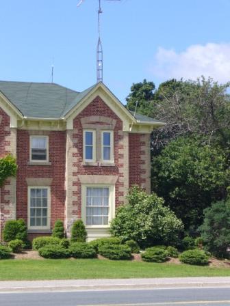 Facade, Robinson-Schafer House, 2008
