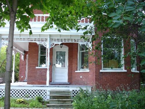 The Kelly House