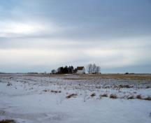 Contextual view, from the southeast, of Knox Bellafield Presbyterian Church, Ninette area, 2005; Historic Resources Branch, Manitoba Culture, Heritage and Tourism, 2005