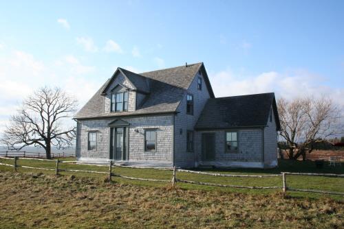Showing front elevation