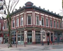 General view of the Byrnes Block in Maple Leaf Square, within the Gastown Historic District National Historic Site of Canada, 2008.; Andrew Waldron, Parks Canada Agency / Agence Parcs Canada, 2008.