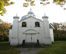 Primary elevation, from the west, of Sts. Peter and Paul Ukrainian Orthodox Church, Tyndall, 2009; Historic Resources Branch, Manitoba Culture, Heritage and Tourism, 2009