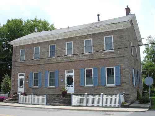 Hutchins-Heroux Commercial Building
