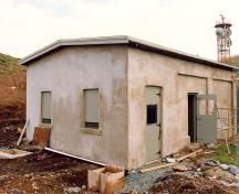 Corner view of the Former Laboratory, 1995.; Agence Parcs Canada, Parks Canada Agency, Fern Graham, 1995.