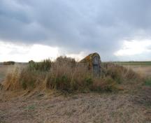 Sunnyslope Sandstone Shelter, Kneehill County (2010); Alberta Culture and Community Spirit, Historic Resources Management Branch