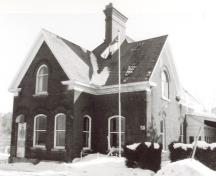 Photo extérieur; (E. Tumak, Architectural History Branch, Parks Service, February 1991.)