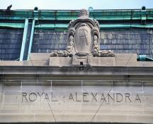 Detail view of Royal Alexandra Theatre showing the exterior detailing loosely following the Louis XVI style, 1993.; Parks Canada Agency / Agence Parcs Canada, J Butterill, 1993.