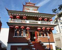 Detail view of Victoria's Chinatown, showing the occasional use of Chinoiserie motifs including upturned eaves and tiling, 2011.; Parks Canada Agency / Agence Parcs Canada, Andrew Waldron, 2011.