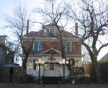 Front elevation, 2004; Government of Saskatchewan, Lisa Dale-Burnett, 2004.