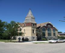 View of the primary and secondary facades of St. Andrew's United Church, Manitou, 2011.; Historic Resources Branch, Manitoba Culture, Heritage and Tourism, 2011