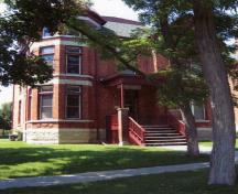 Maison exterior; Jennifer Cousineau, Parks Canada / Parcs Canada