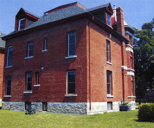 Elmhirst House