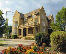 Goverment House; Edmonton, Alberta; Christine Boucher, Parks Canada