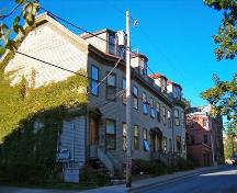 View of Fraser Terrace (Edward Goreham House is on left), Halifax, 2005.; Heritage Division, NS Dept. of Tourism, Culture and Heritage, 2005.