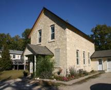 View from the southeast of the Rockwood Registry Office, Stonewall, 2013; Historic Resources Branch, Manitoba Tourism, Culture, Heritage, Sport and Consumer Protection, 2014