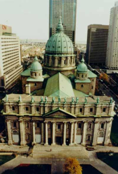 Cathédrale Marie-reine-du-monde