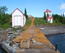 Vue générale du phare de Lamb Island montrant l'accès au complexe.; Jim Bailey