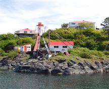 Vue générale du phare de Nootka, 2009.; Kraig Anderson - lighthousefriends.com