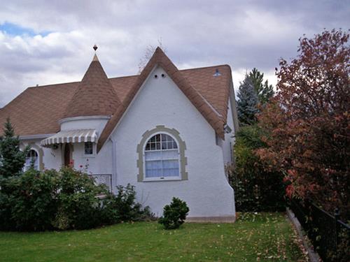 Exterior front view, 2007