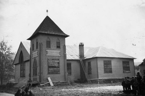L'église St. Andrew vers 1948