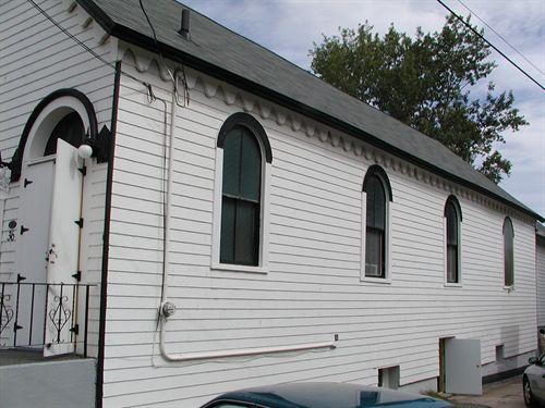 Side Elevation