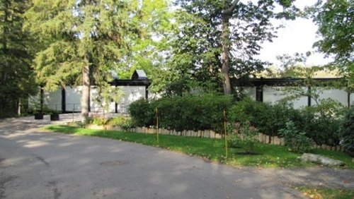 Front elevation of the Hart Massey house.