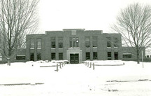 General view of the Stable Building front façade, 1985.; Parcs Canada | Parks Canada, 1985.