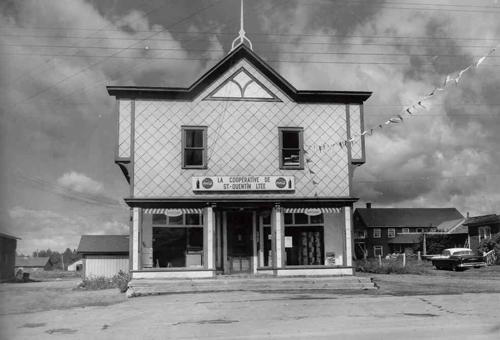 Front façade of the first Co-op store