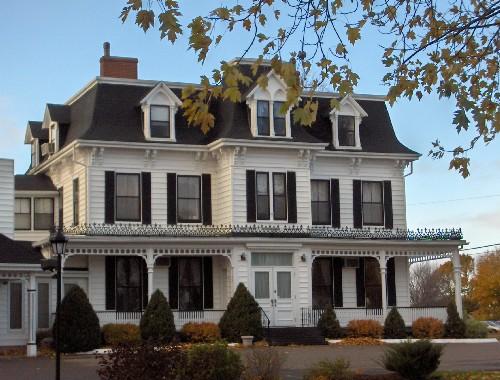 35 Longworth Avenue / Birchwood
