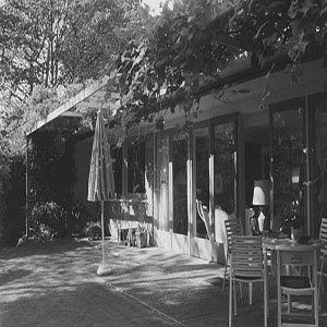 Binning Residence/Résidence Binning